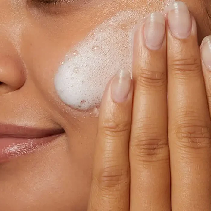cerave-cream-to-foam-cleanser-texture