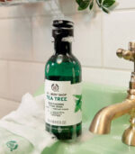 tea-tree-skin-clearing-facial-wash-3