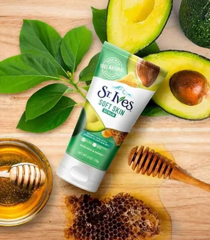 st-ives-soft-skin-scrub-2